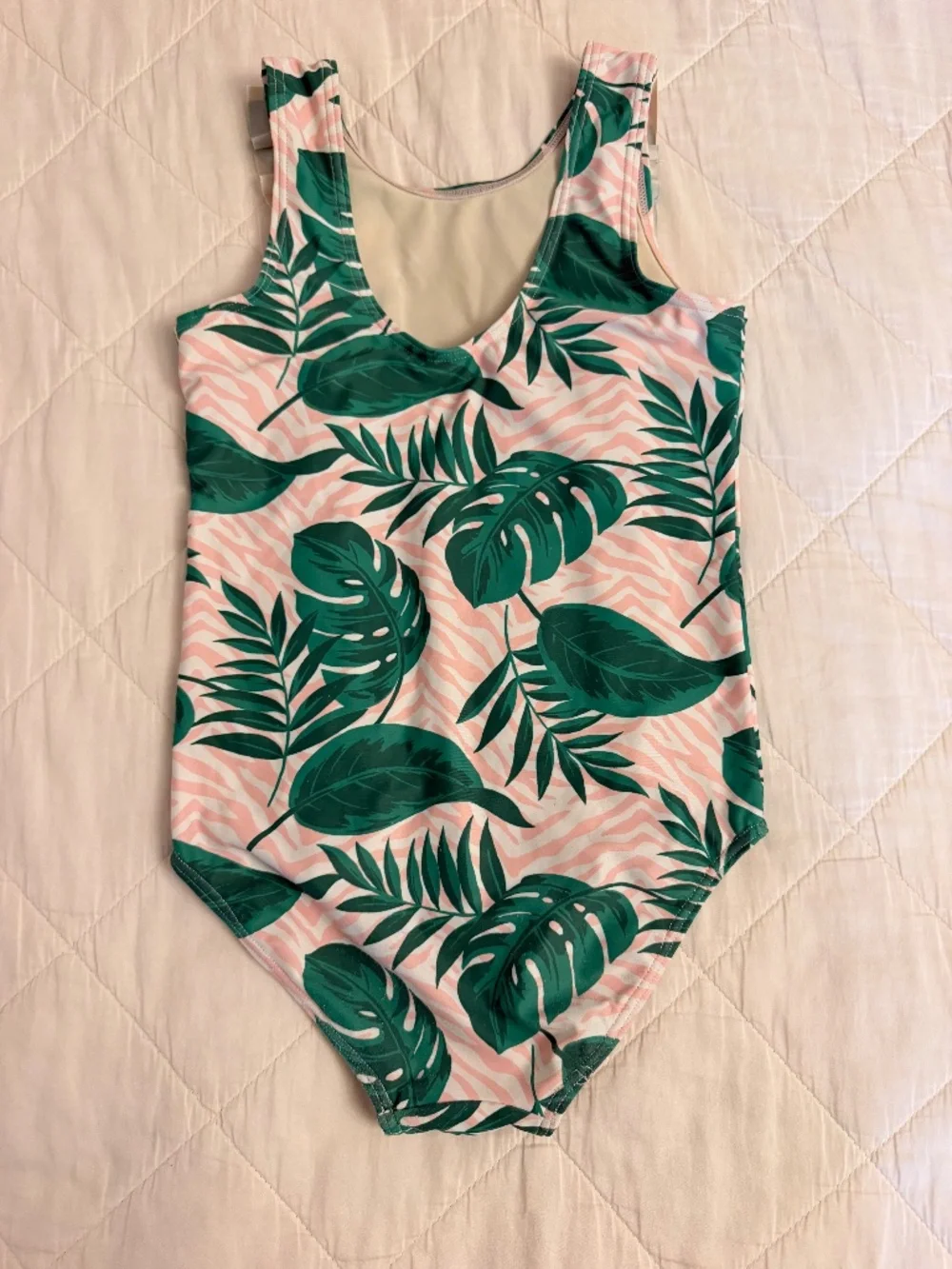 Size 8 girls one-piece swimsuit - Harper canyon